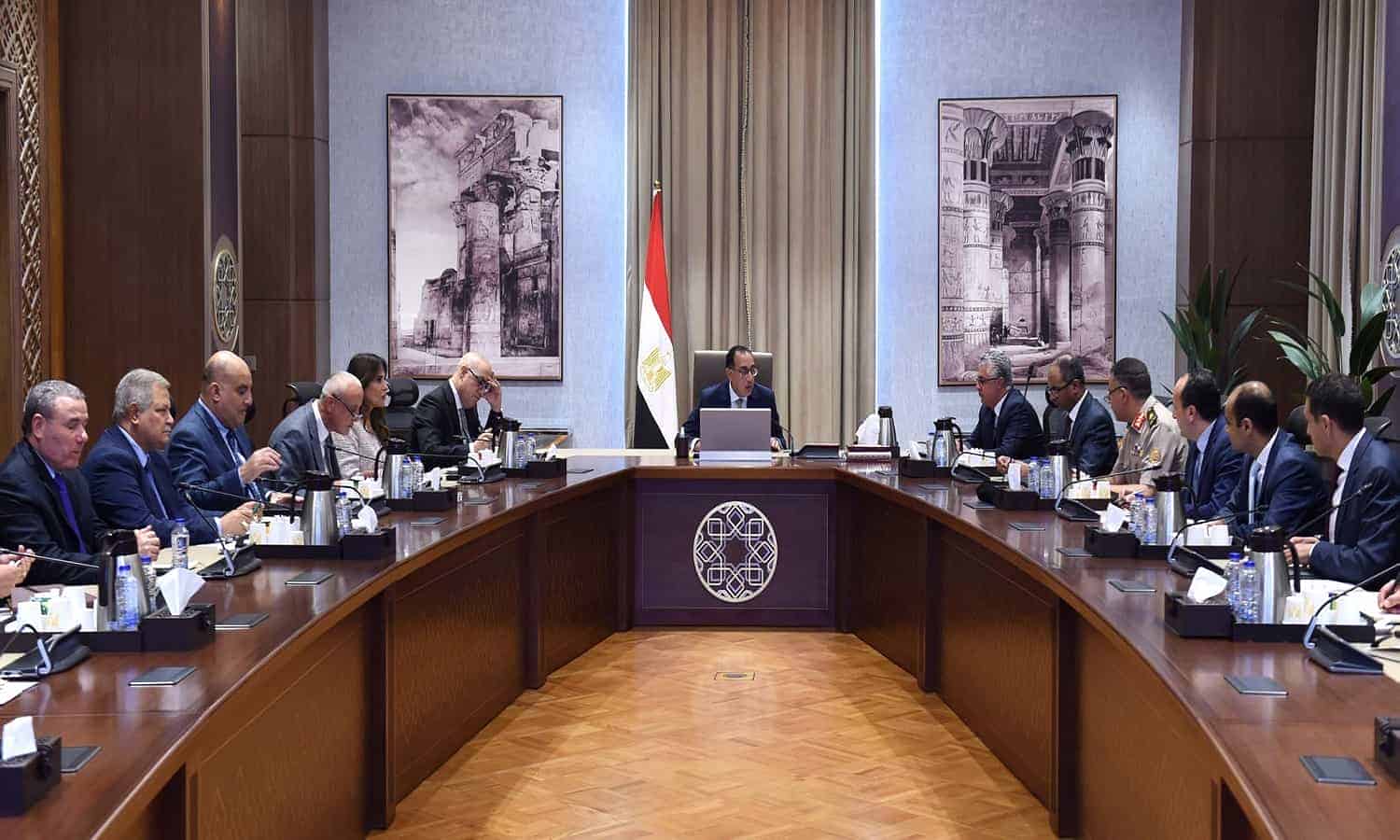 رئيس الوزراء يتابع إجراءات توطين الصناعة ومستلزمات الانتاج